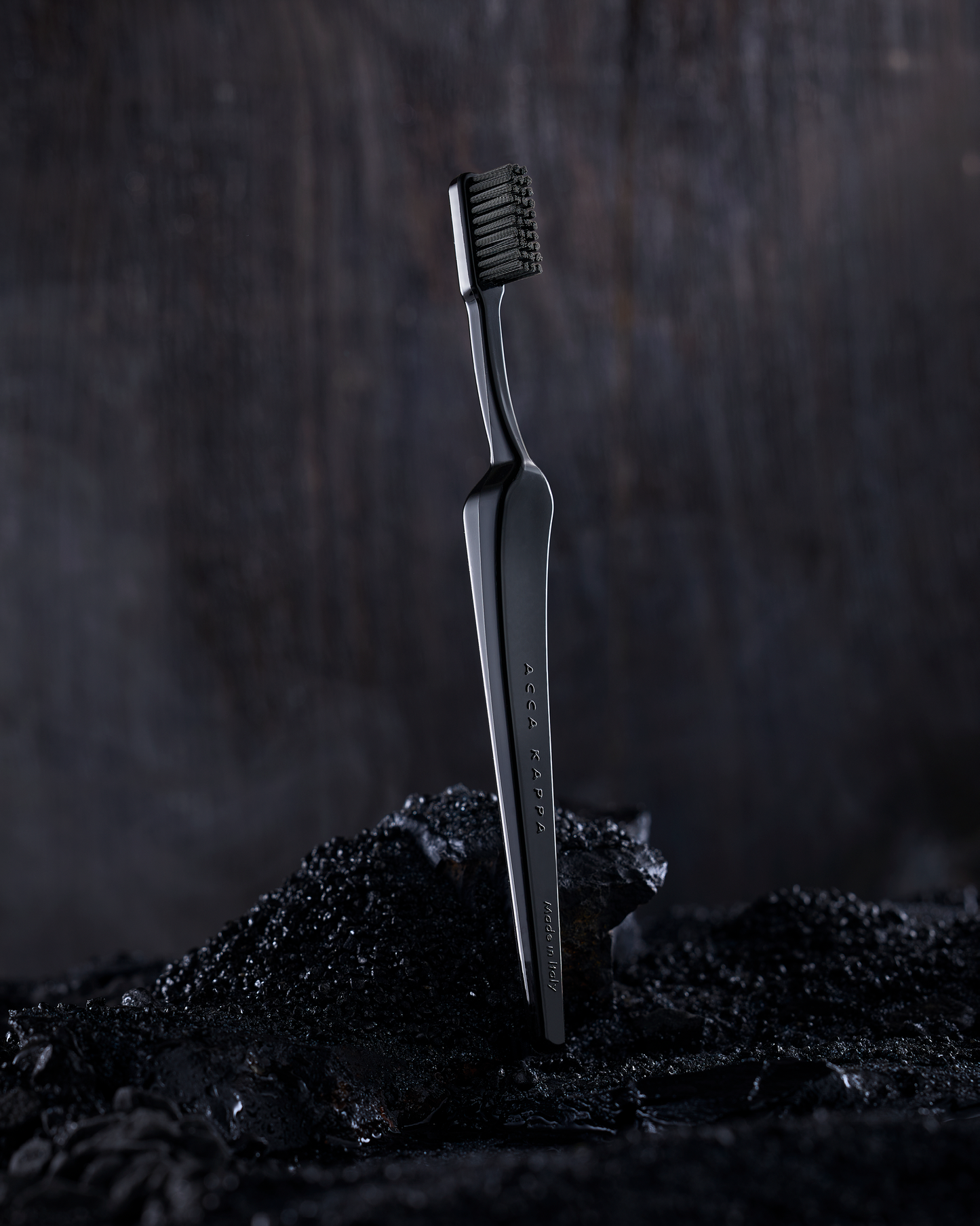 Brosse à dents Lympio Charbon - Poils en nylon moyens